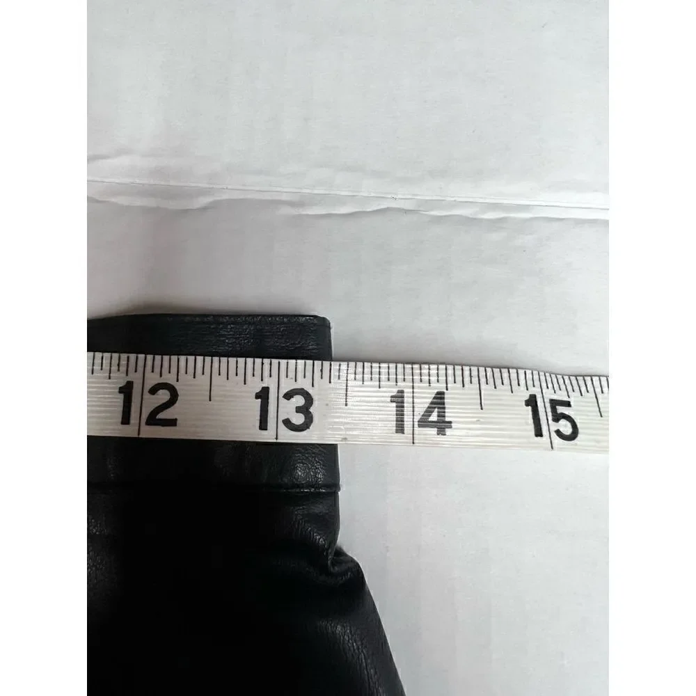 Vintage Extravaganza size 9/10 faux leather skirt